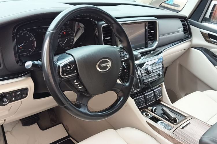 Used GAC Trumpchi M8 2018 320T Flagship Edition Center Console