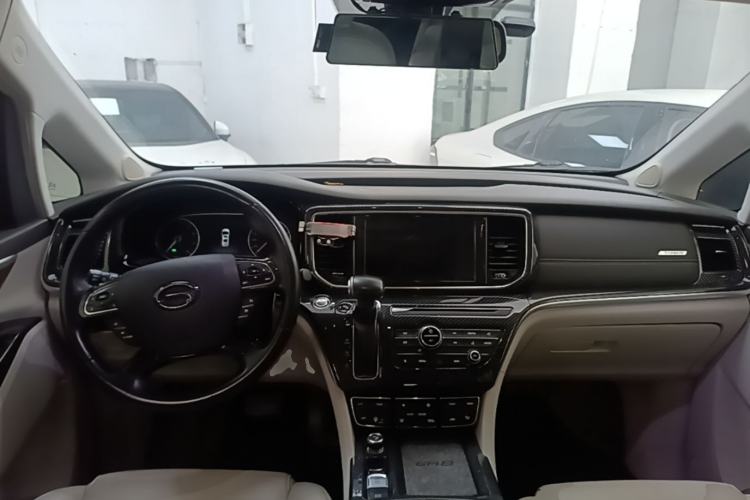 Used GAC Trumpchi M8 2018 320T Luxury Edition Center Console