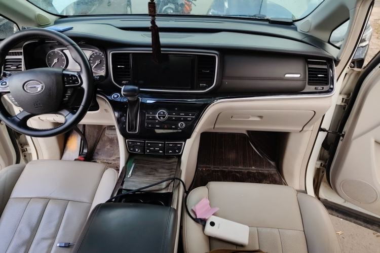 Used GAC Trumpchi M8 2018 320T Luxury Edition Center Console