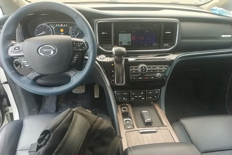 Used GAC Trumpchi M8 2018 320T Luxury Edition Center Console