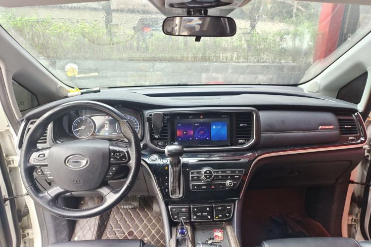 Used GAC Trumpchi M8 2018 320T Luxury Edition Center Console