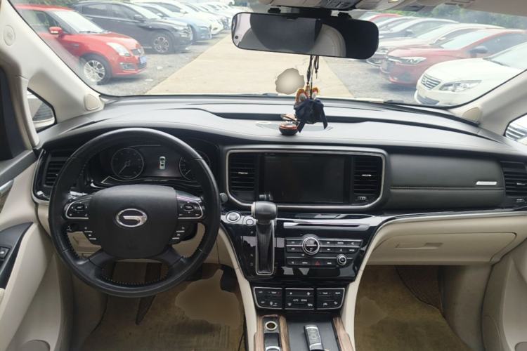 Used GAC Trumpchi M8 2018 320T Luxury Edition Center Console