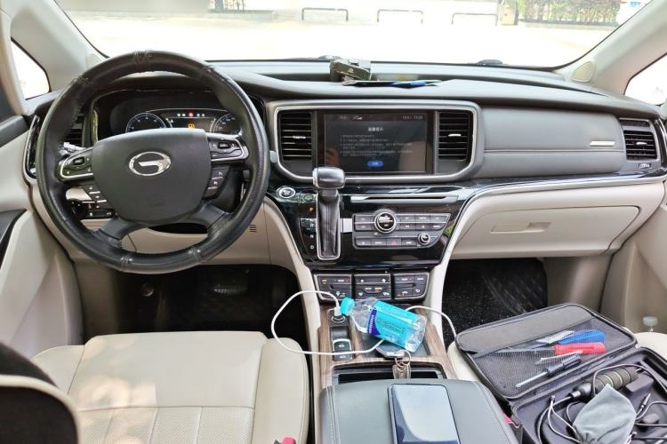 Used GAC Trumpchi M8 2018 320T Luxury Edition Center Console