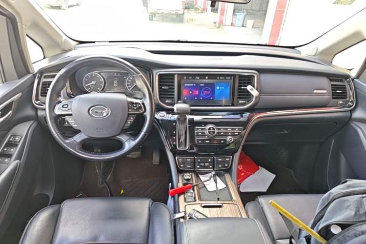 Used GAC Trumpchi M8 2018 320T Luxury Edition Center Console
