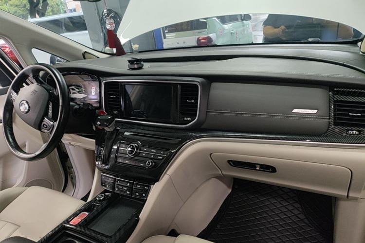 Used GAC Trumpchi M8 2018 320T Luxury Edition Center Console