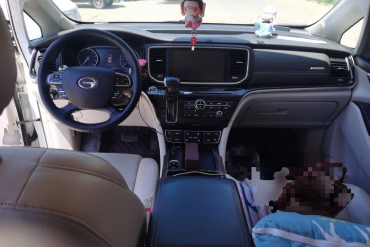 Used GAC Trumpchi M8 2018 320T Luxury Edition Center Console