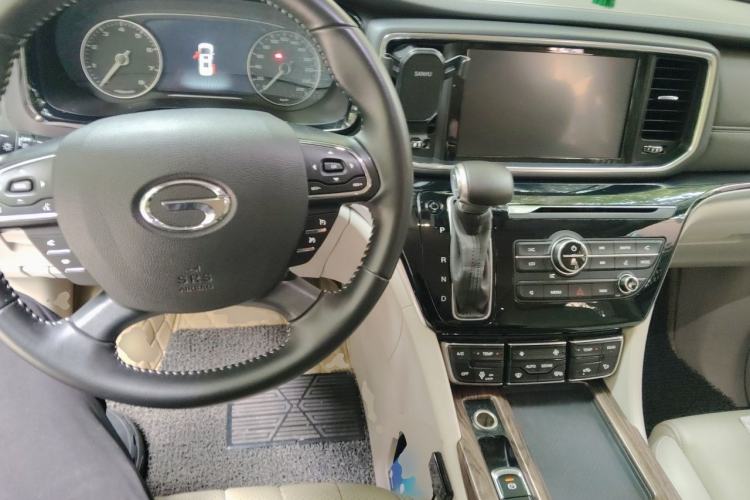 Used GAC Trumpchi M8 2018 320T Luxury Edition Center Console