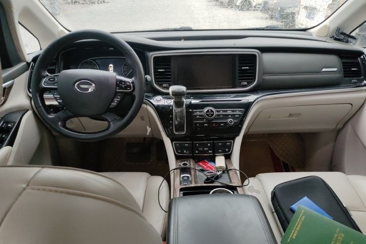 Used GAC Trumpchi M8 2018 320T Luxury Edition Center Console