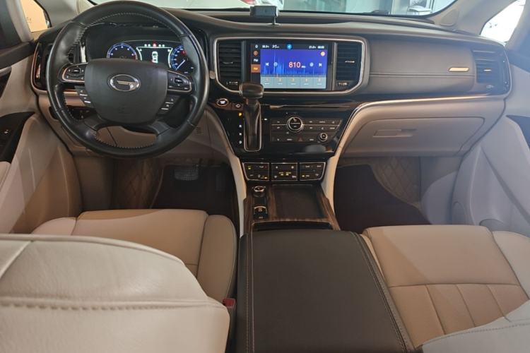 Used GAC Trumpchi M8 2018 320T Luxury Edition Center Console