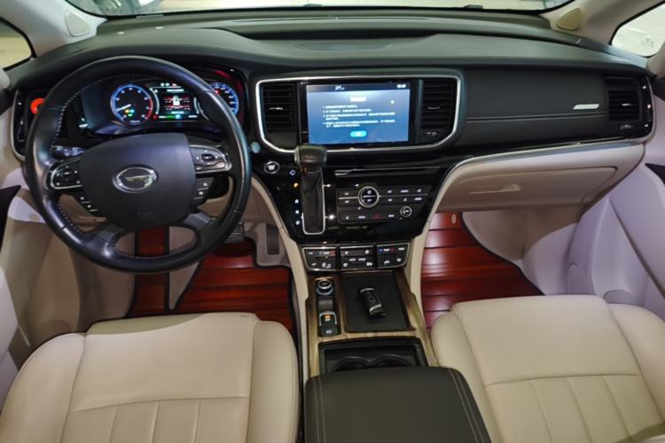Used GAC Trumpchi M8 2018 320T Luxury Edition Center Console
