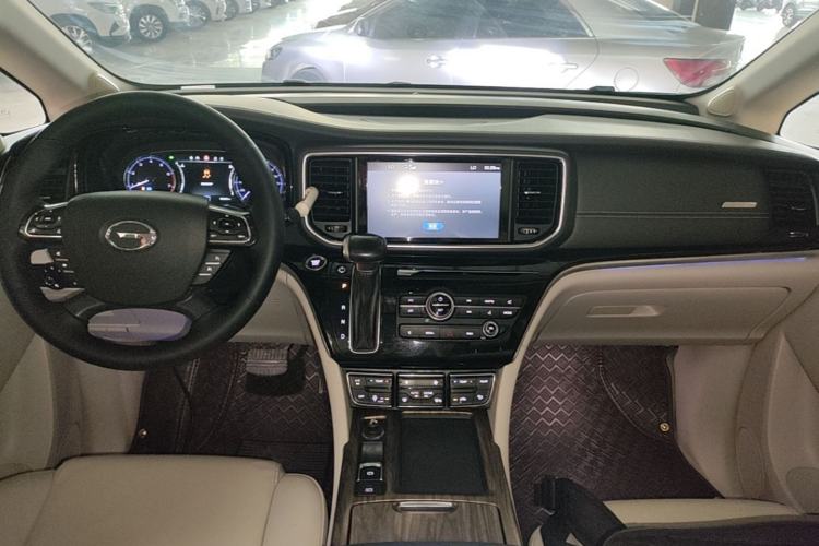 Used GAC Trumpchi M8 2018 320T Luxury Edition Center Console