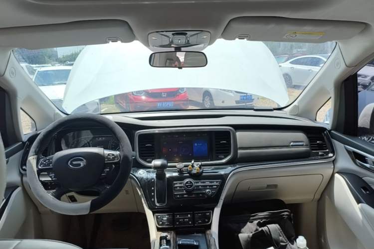 Used GAC Trumpchi M8 2018 320T Luxury Edition Center Console