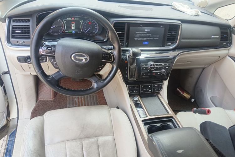 Used GAC Trumpchi M8 2018 320T Luxury Edition Center Console