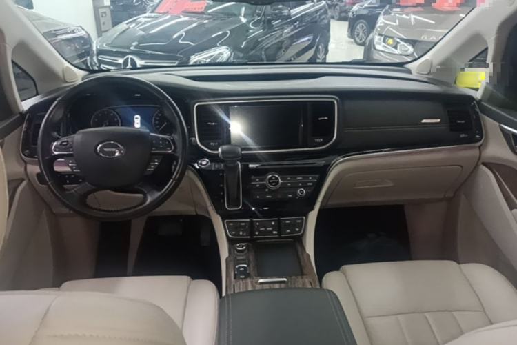 Used GAC Trumpchi M8 2018 320T Luxury Edition Center Console