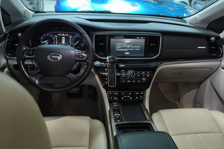 Used GAC Trumpchi M8 2018 320T Luxury Edition Center Console