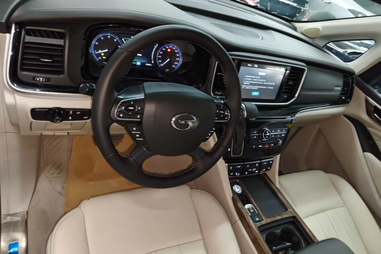 Used GAC Trumpchi M8 2018 320T Luxury Edition Center Console