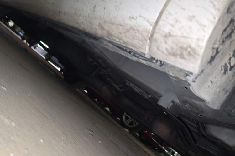 Used GAC Trumpchi M8 2018 320T Luxury Edition Chassis Front Right