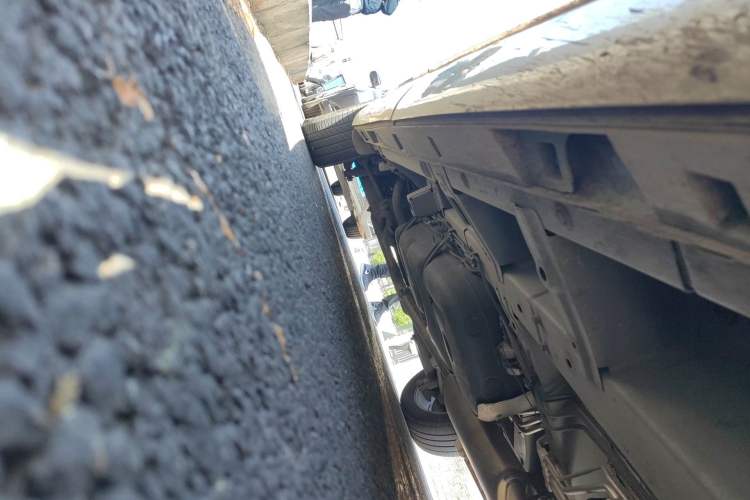 Used GAC Trumpchi M8 2018 320T Flagship Edition Chassis Front Right