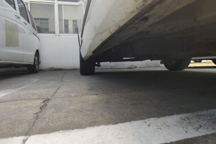 Used GAC Trumpchi M8 2018 320T Luxury Edition Chassis Front Right