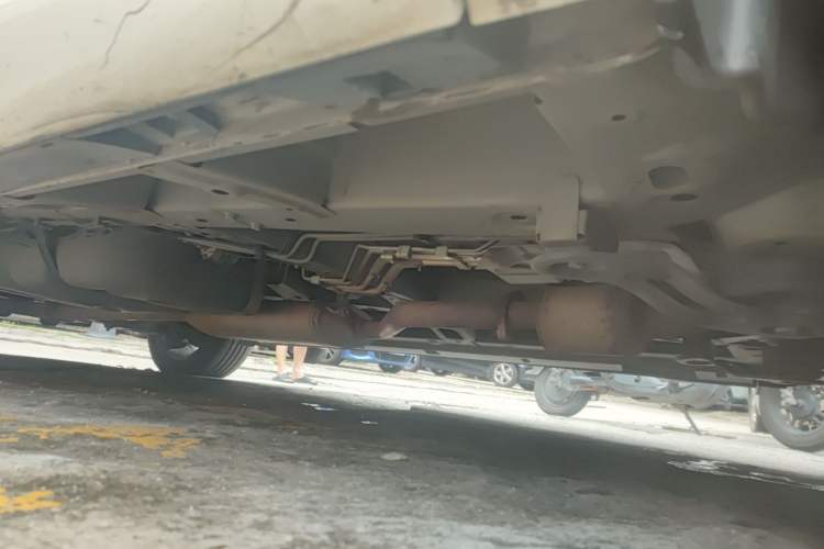 Used GAC Trumpchi M8 2018 320T Luxury Edition Chassis Front Right