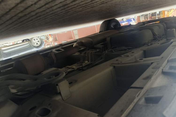 Used GAC Trumpchi M8 2018 320T Luxury Edition Chassis Front Right