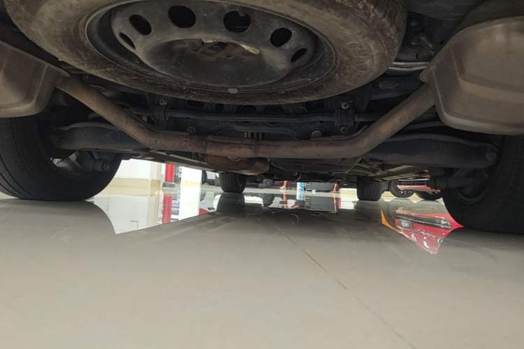 Used GAC Trumpchi M8 2018 320T Luxury Edition Chassis Rear