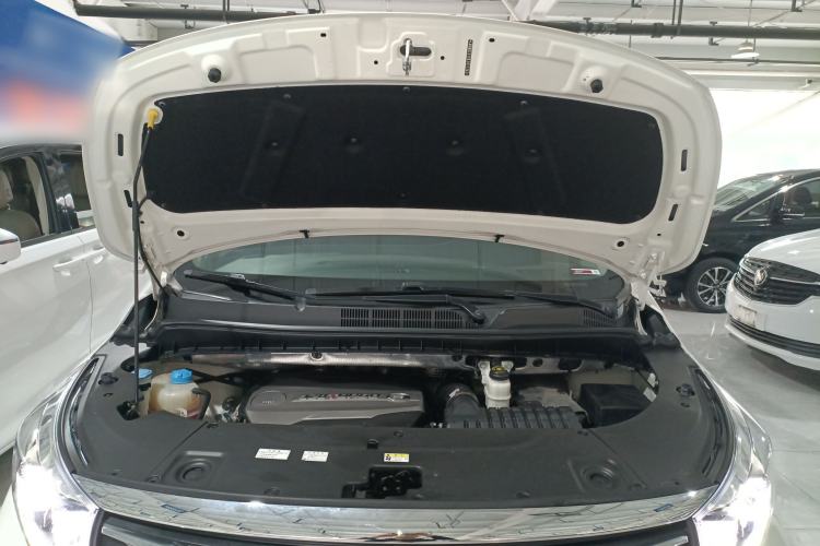 Used GAC Trumpchi M8 2018 320T Luxury Edition Engine Bay