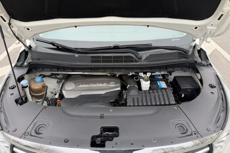 Used GAC Trumpchi M8 2018 320T Luxury Edition Engine Bay