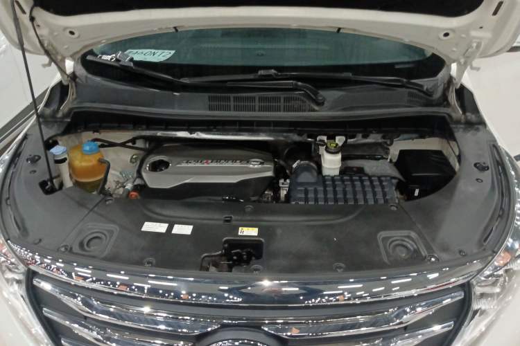 Used GAC Trumpchi M8 2018 320T Luxury Edition Engine Bay