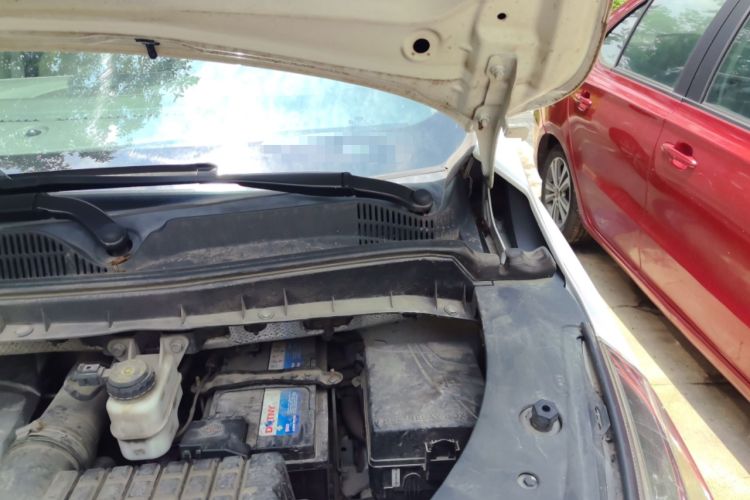 Used GAC Trumpchi M8 2018 320T Luxury Edition Engine Bay Left