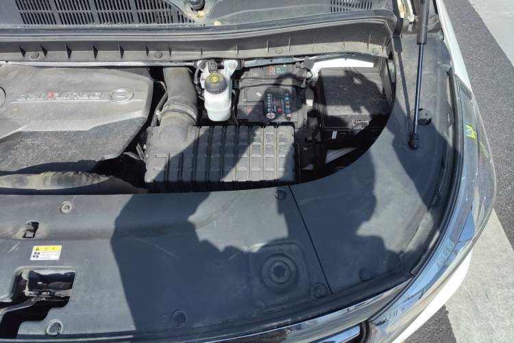 Used GAC Trumpchi M8 2018 320T Flagship Edition Engine Bay Left
