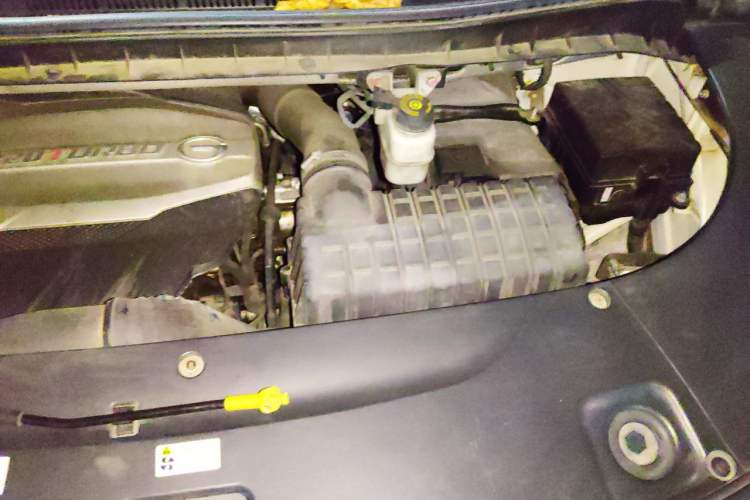 Used GAC Trumpchi M8 2018 320T Luxury Edition Engine Bay Left