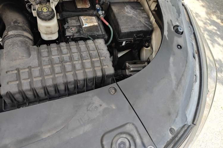 Used GAC Trumpchi M8 2018 320T Luxury Edition Engine Bay Left