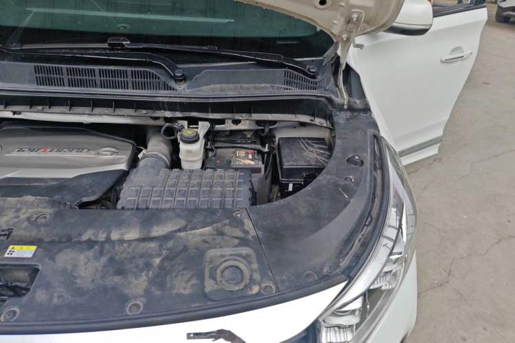 Used GAC Trumpchi M8 2018 320T Luxury Edition Engine Bay Left