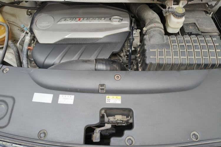 Used GAC Trumpchi M8 2018 320T Luxury Edition Engine Bay