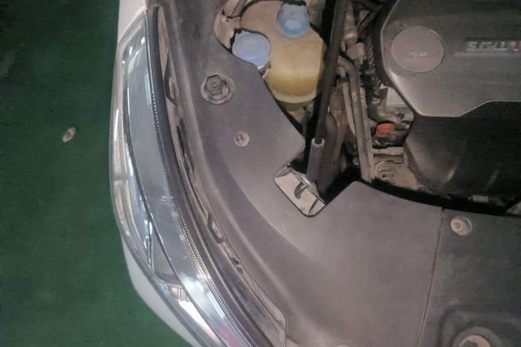 Used GAC Trumpchi M8 2018 320T Luxury Edition Engine Bay Right