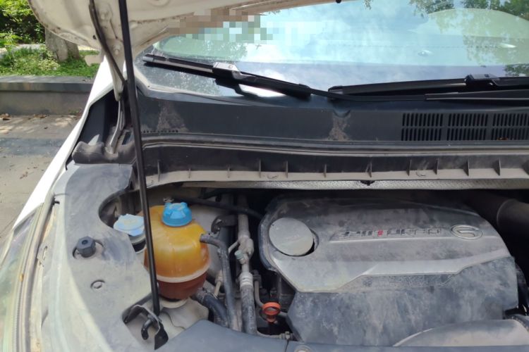 Used GAC Trumpchi M8 2018 320T Luxury Edition Engine Bay Right