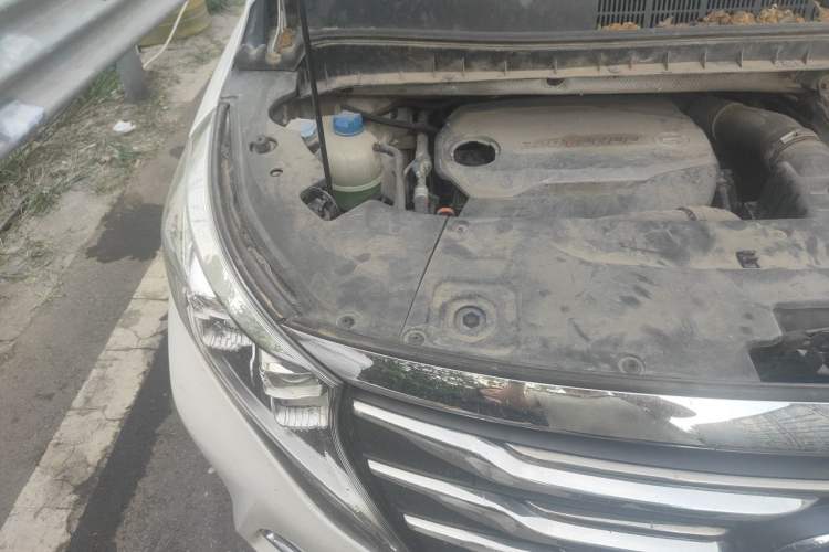Used GAC Trumpchi M8 2018 320T Luxury Edition Engine Bay Right