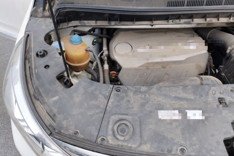 Used GAC Trumpchi M8 2018 320T Luxury Edition Engine Bay Right