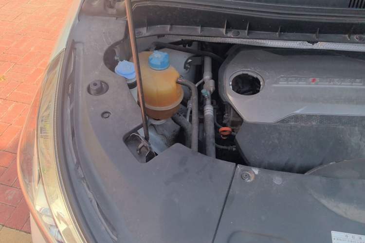 Used GAC Trumpchi M8 2018 320T Luxury Edition Engine Bay Right