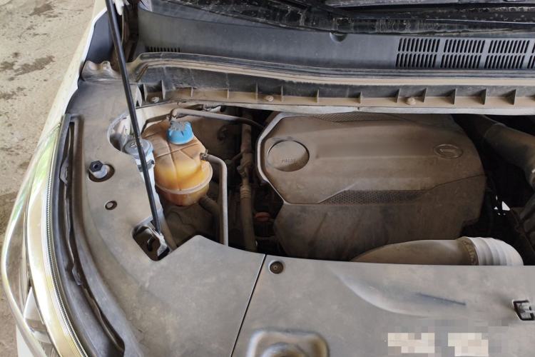 Used GAC Trumpchi M8 2018 320T Luxury Edition Engine Bay Right