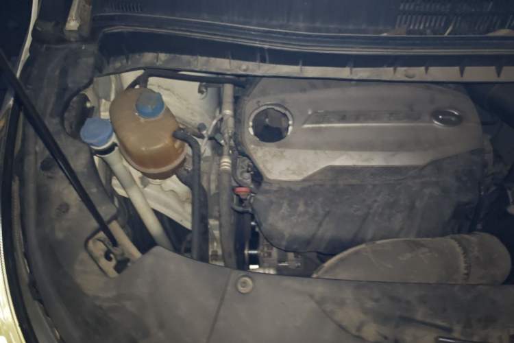 Used GAC Trumpchi M8 2018 320T Luxury Edition Engine Bay Right