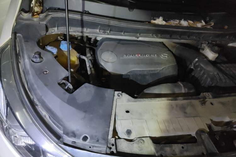 Used GAC Trumpchi M8 2018 320T Luxury Edition Engine Bay Right