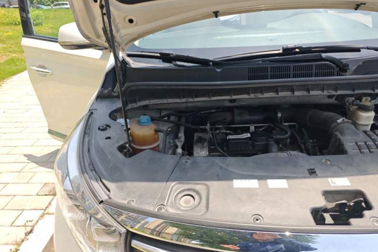 Used GAC Trumpchi M8 2018 320T Luxury Edition Engine Bay Right