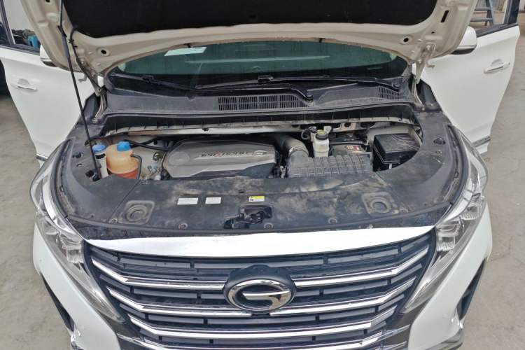 Used GAC Trumpchi M8 2018 320T Luxury Edition Engine Bay