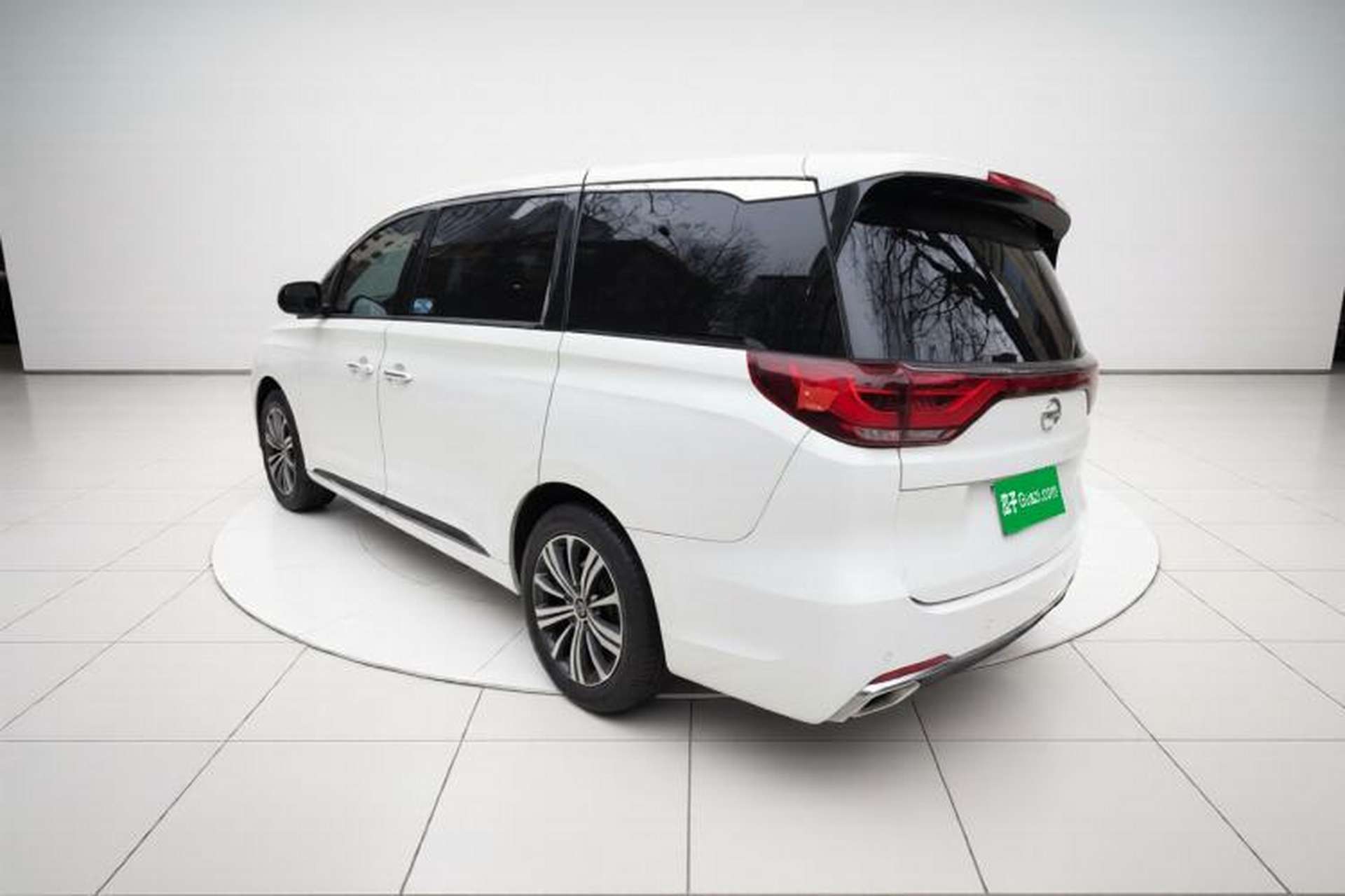 Used GAC Trumpchi M8 2018 320T Luxury Edition Exterior 3