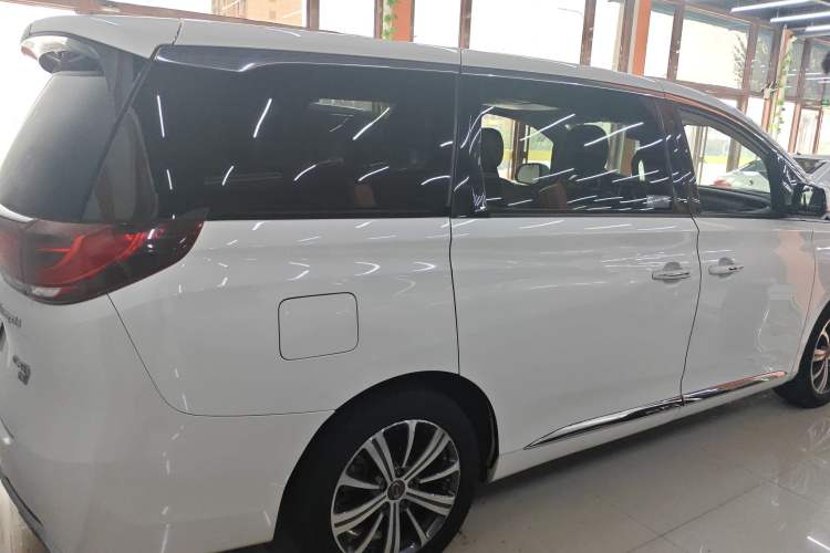 Used GAC Trumpchi M8 2018 320T Luxury Edition Exterior 3