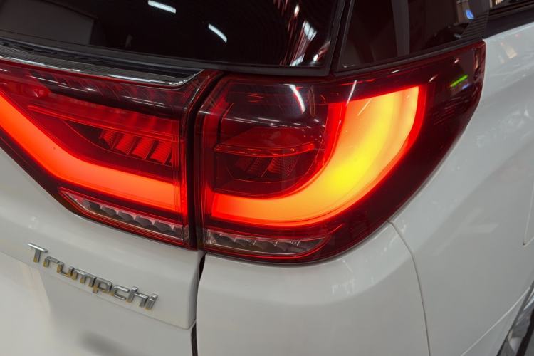 Used GAC Trumpchi M8 2018 320T Luxury Edition Exterior 3