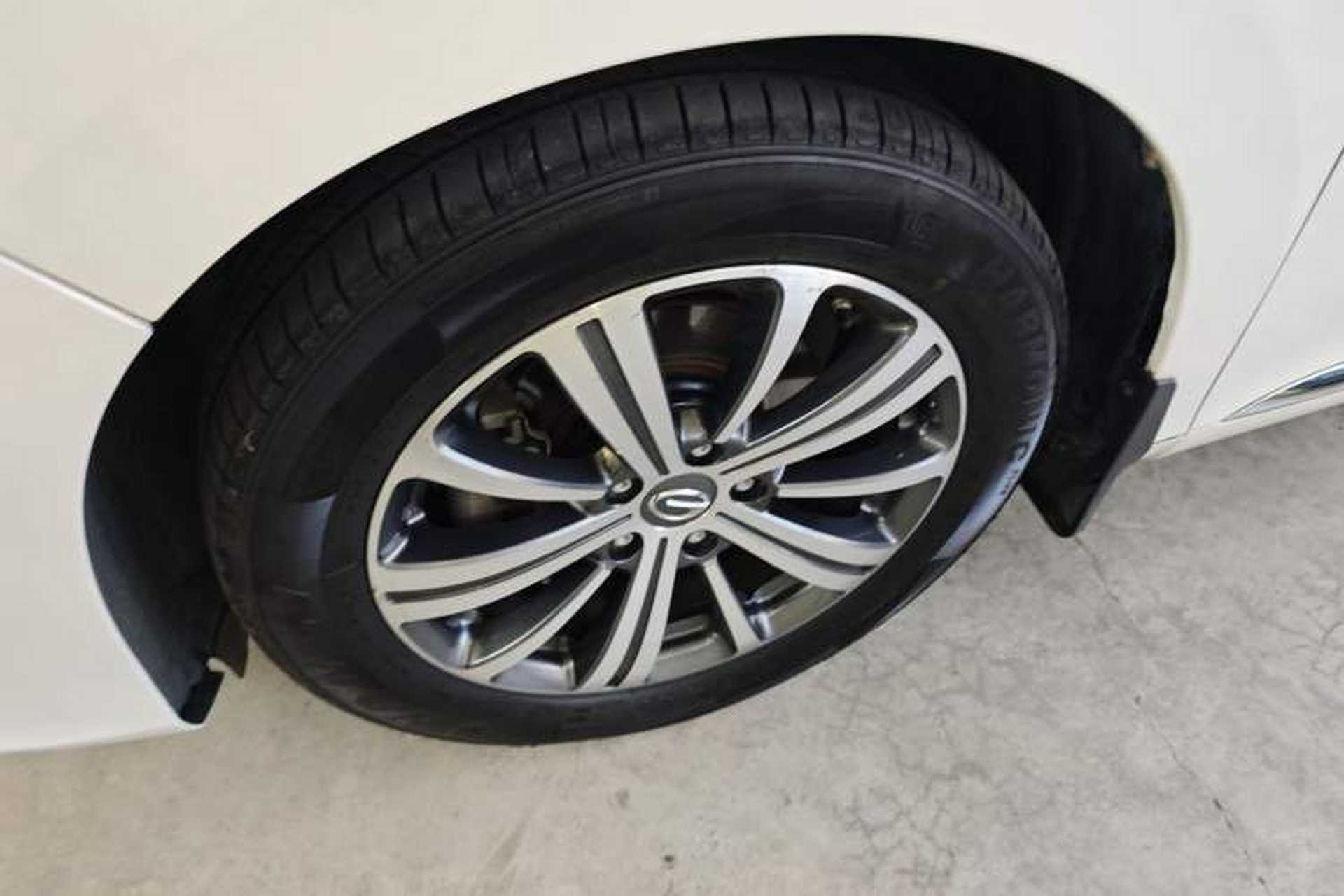 Used GAC Trumpchi M8 2018 320T Flagship Edition Exterior 4