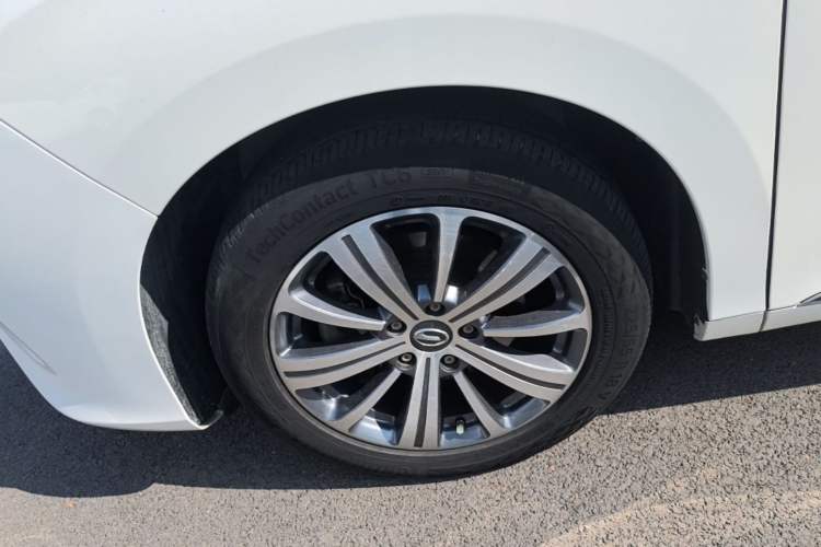 Used GAC Trumpchi M8 2018 320T Luxury Edition Exterior 4